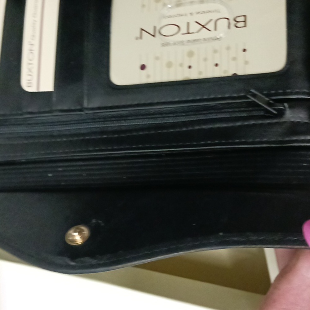 Wallet - Picture 7 of 15